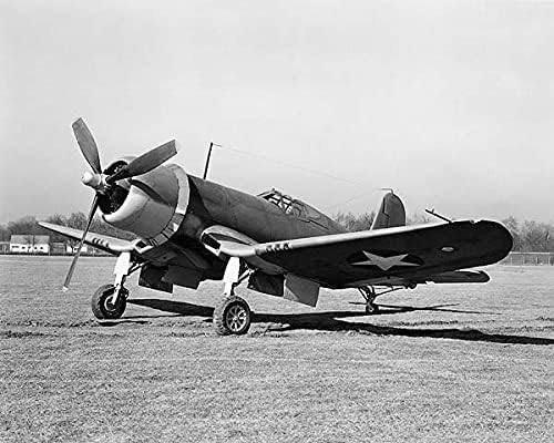 Šansa Vought F4U Corsair Drugog svjetskog rata avion 11x14 Silver Halide Photo Print